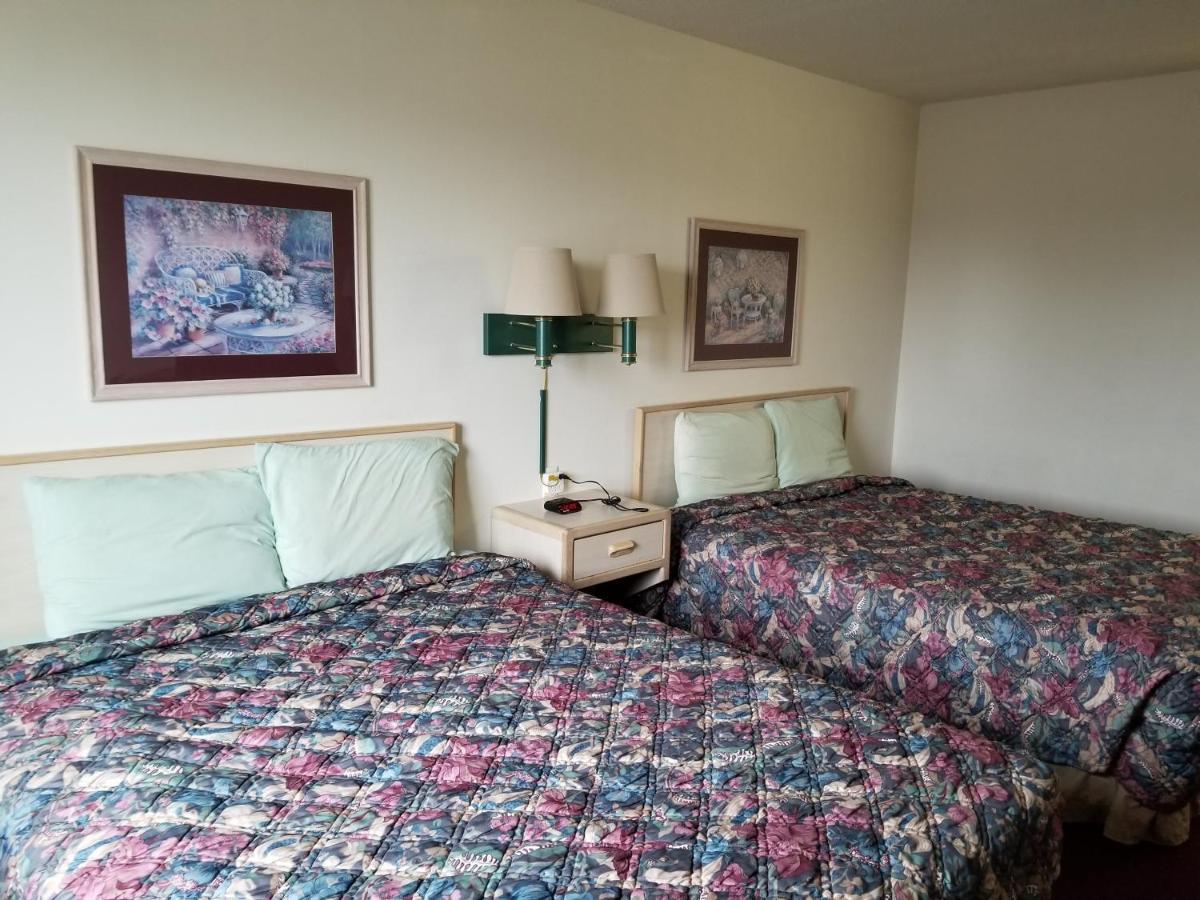 Bilmar Inn & Suites Dell Rapids Екстериор снимка